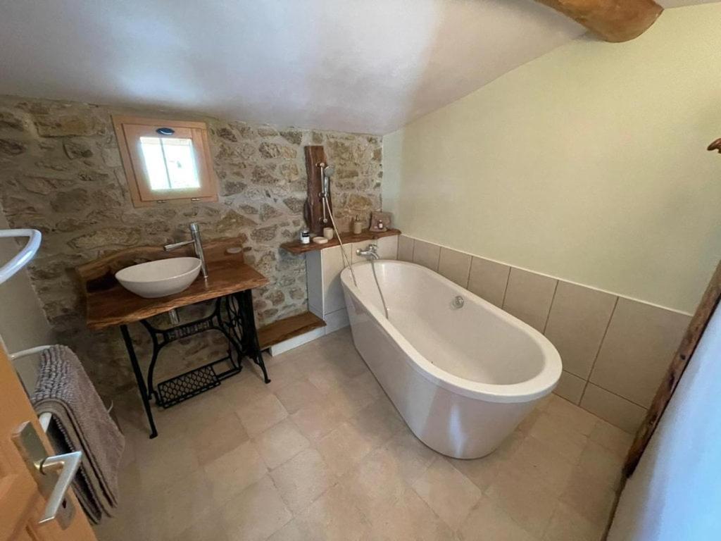 Domaine Saint Claude - Gite , Chambres D'Hotes & Hebergement Insolite Malleval Εξωτερικό φωτογραφία