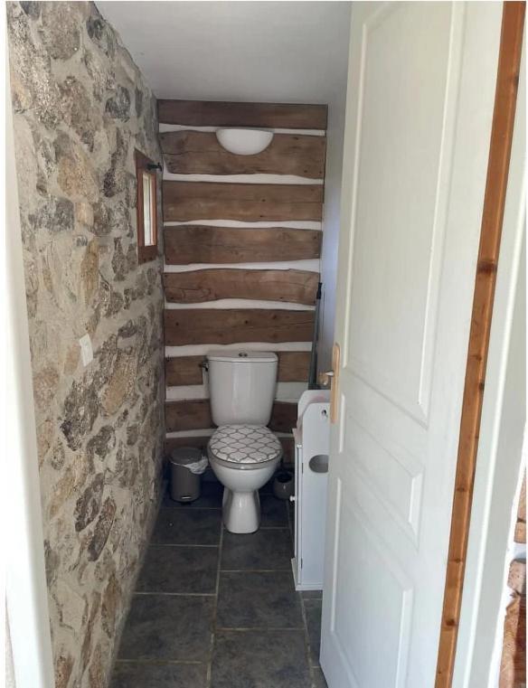 Domaine Saint Claude - Gite , Chambres D'Hotes & Hebergement Insolite Malleval Εξωτερικό φωτογραφία