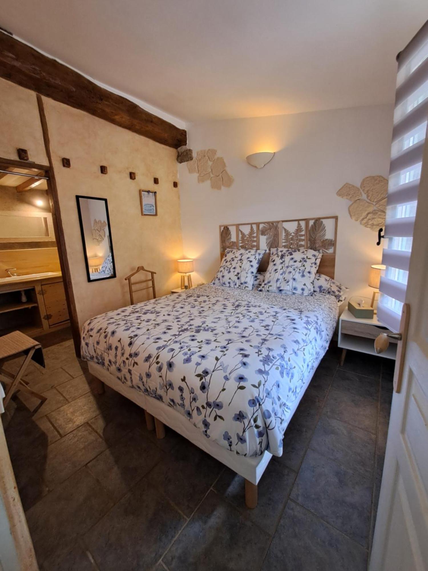 Domaine Saint Claude - Gite , Chambres D'Hotes & Hebergement Insolite Malleval Εξωτερικό φωτογραφία